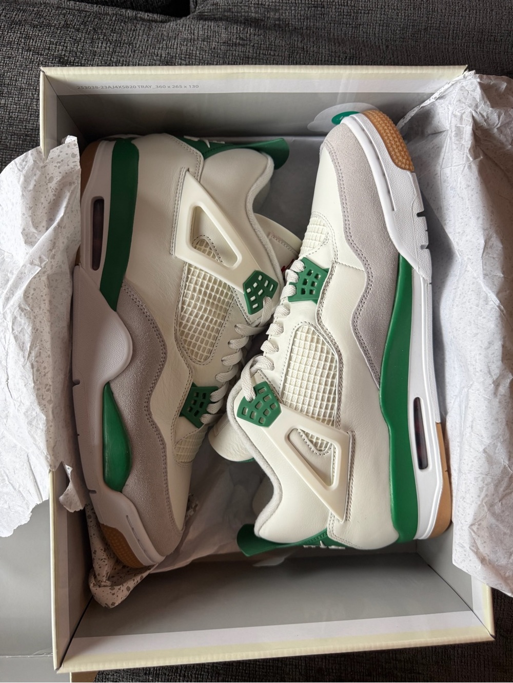 Jordan 4 SB Pine Green Men’s